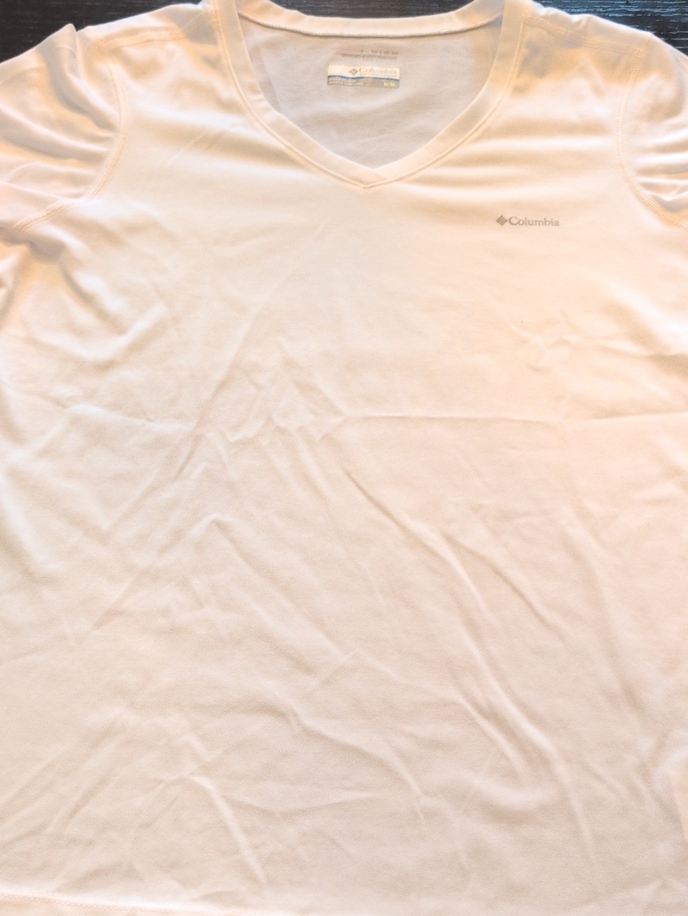 Columbia White Performance Tee-Medium